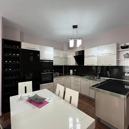 Luxury Sea View In Velipoja,kompleksi Fishta Apartmán